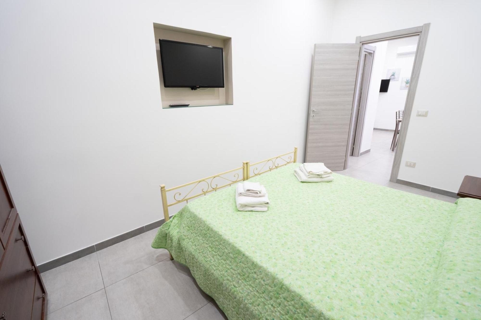 Apartmán Casa Vacanza Serafino Katánie Exteriér fotografie